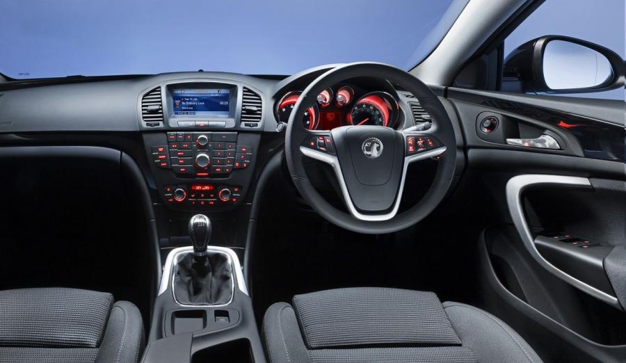  Vauxhall Insignia 2008 года  (фото 2 из 6)